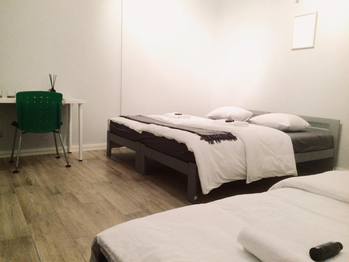 Fractal Guest Rooms - Poznan Centrum Andersia Square & Old Town Δωμάτιο φωτογραφία