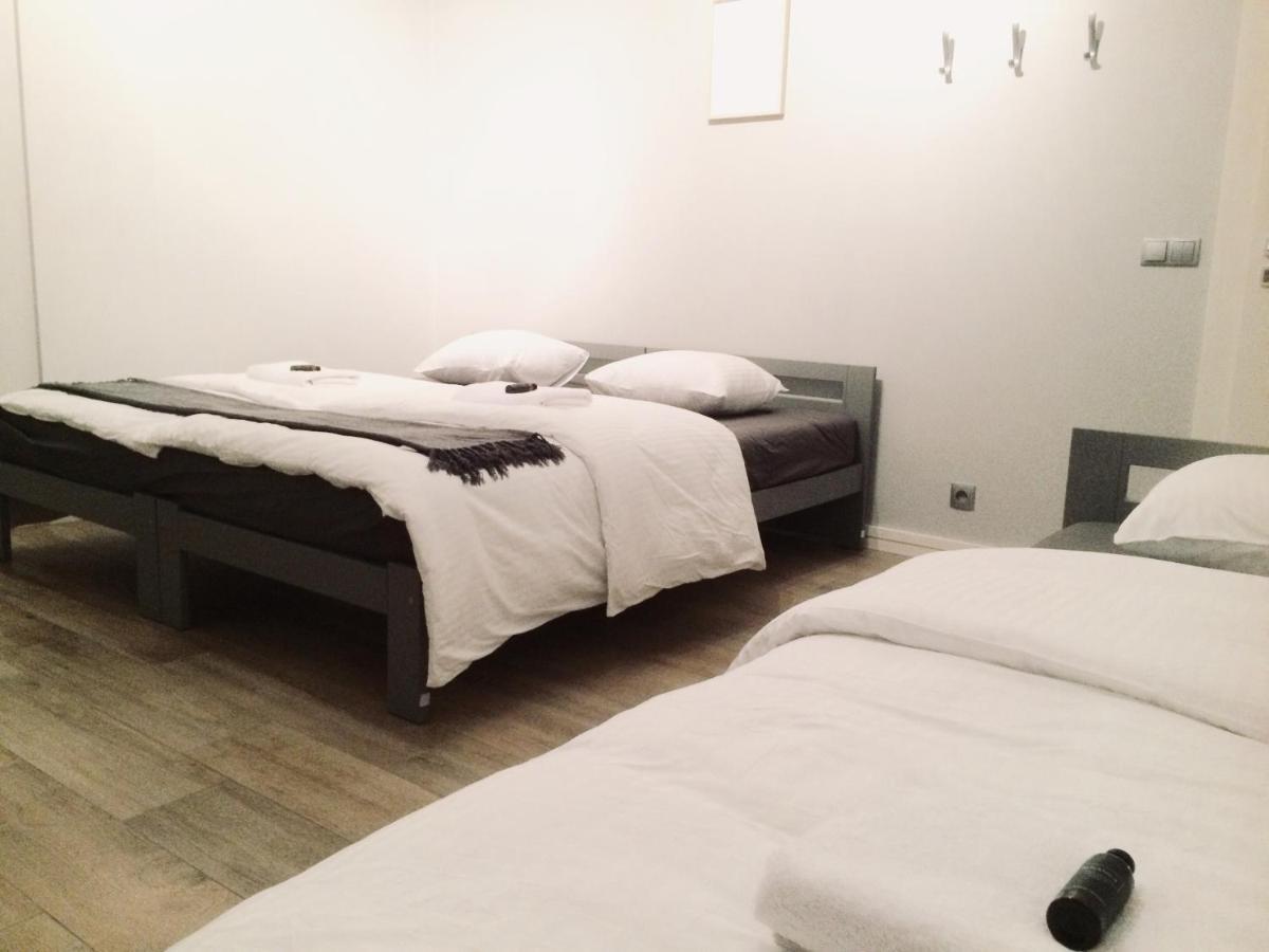 Fractal Guest Rooms - Poznan Centrum Andersia Square & Old Town Δωμάτιο φωτογραφία