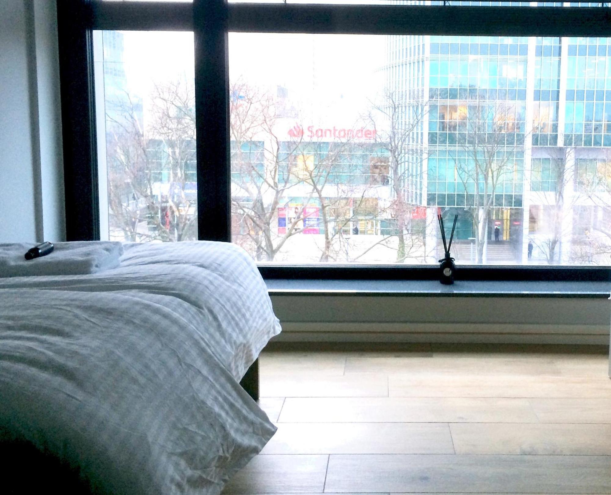 Fractal Guest Rooms - Poznan Centrum Andersia Square & Old Town Δωμάτιο φωτογραφία